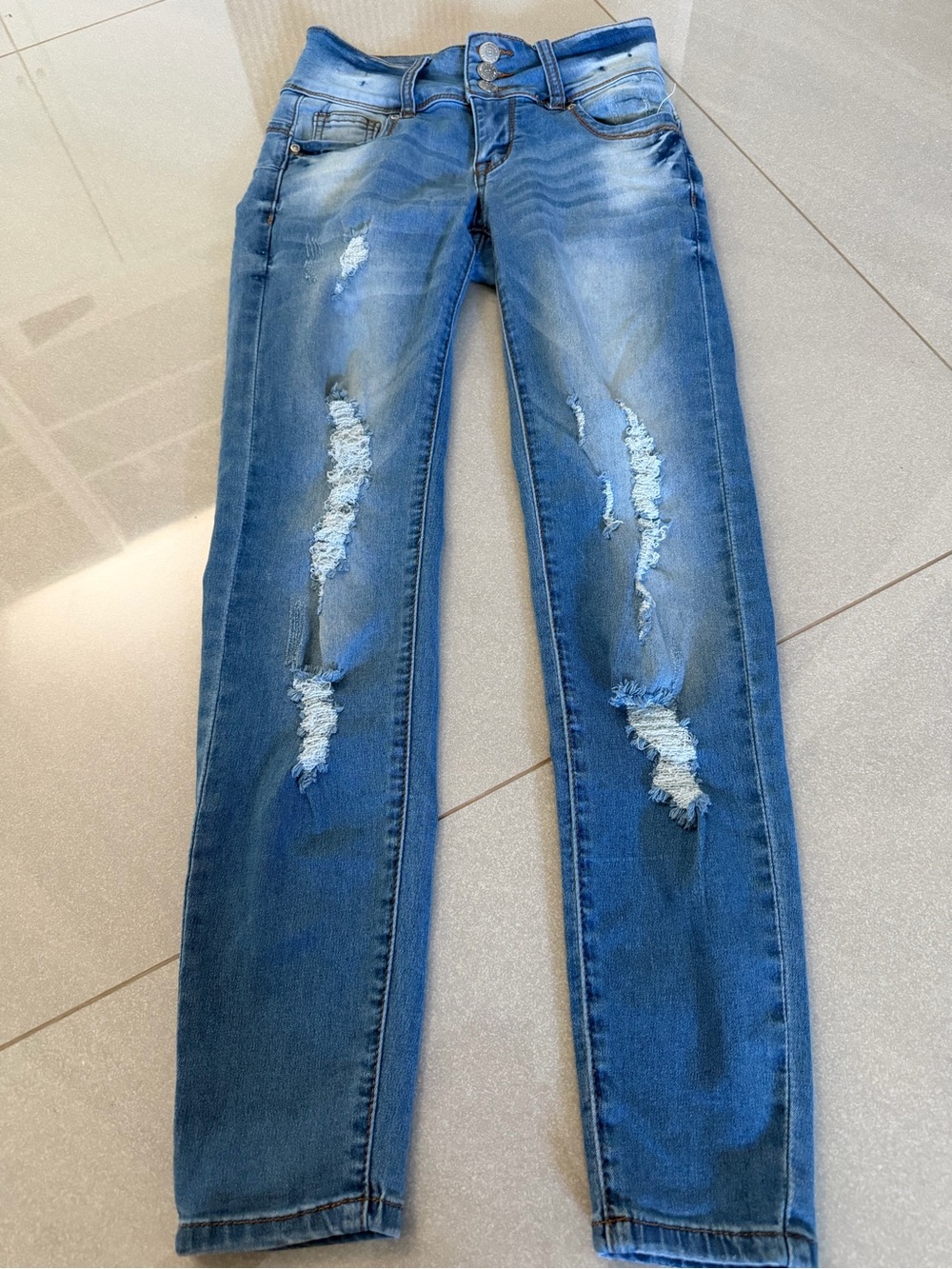 Hot Kiss Women’s Distressed Skinny Jeans Blue Wash Y2K